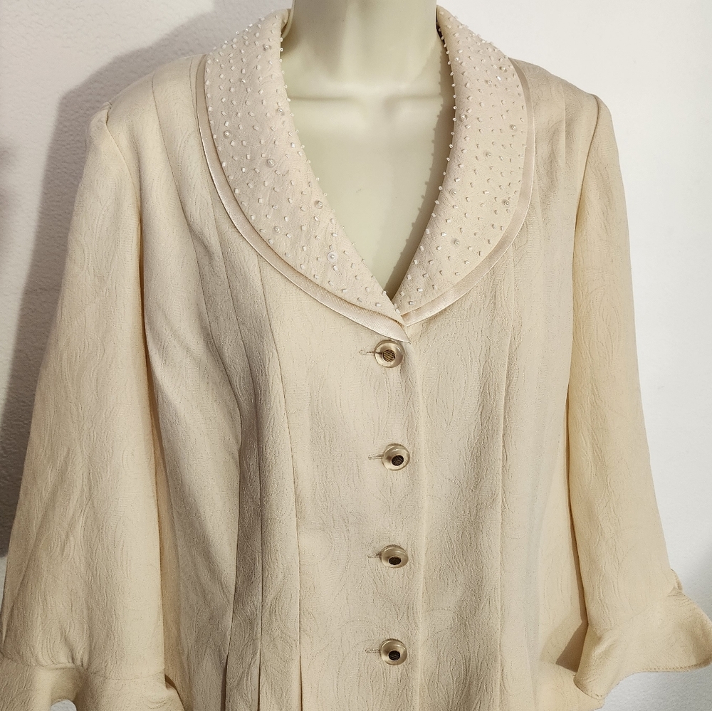 Danny & Nicole Chic Blazer with Textured Bead And Faux Pearl Collar Cream Size 8 - Picture 8 of 17